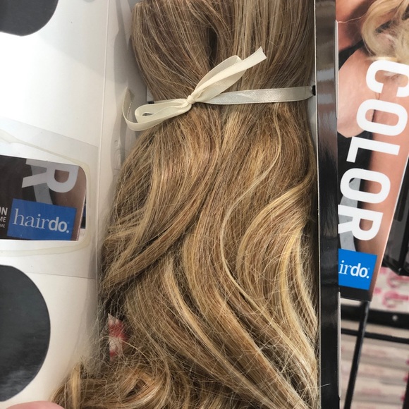 Blonde mix clip in hair extensions main image 8